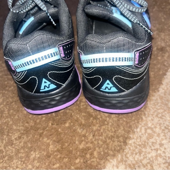 New Balance Black and Blue Performance Sneakers - Picture 4 of 4